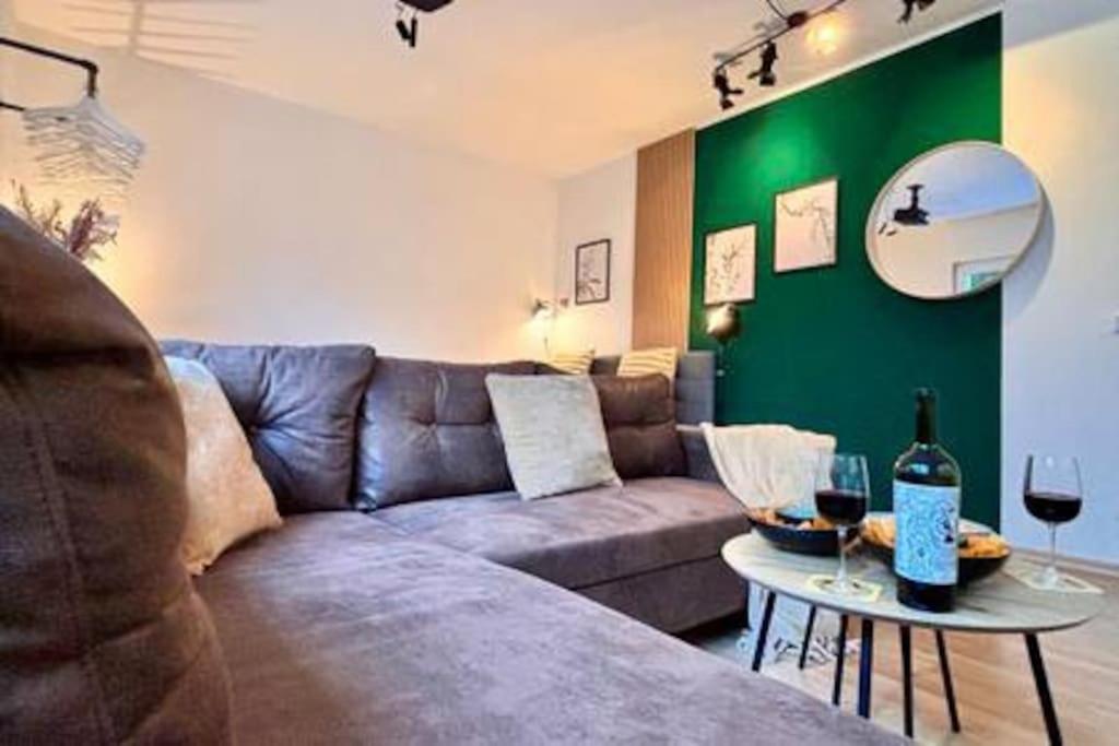 Modern & Stilvoll Mit Kino - Wii Apartment Essen Bagian luar foto